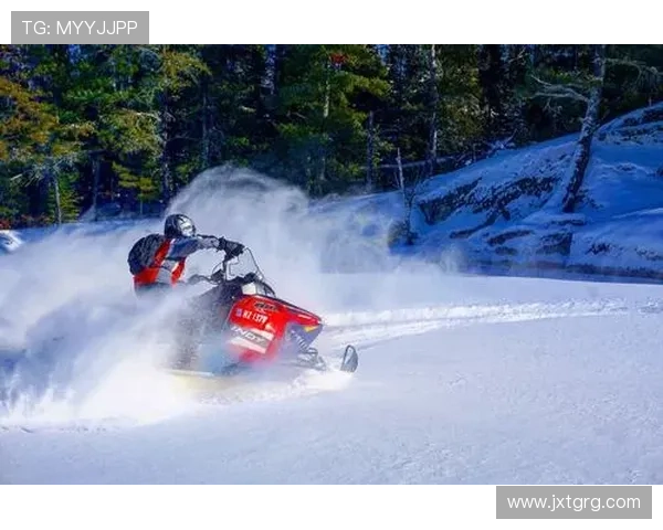 探索冰雪疆域的雪地摩托极限驾驶与冬季户外冒险全方位体验深度指南