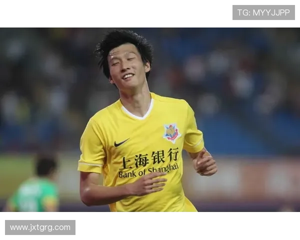 聚焦中超比分风云解析赛场胜负走势全景观察与豪门崛起沉浮实录记 - 副本 (3)